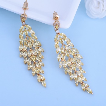 Cubic Zircon Earrings E1189