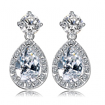 Cubic Zircon Earrings E1140