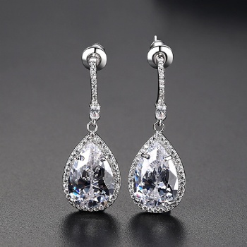 Cubic Zircon Earrings E1151