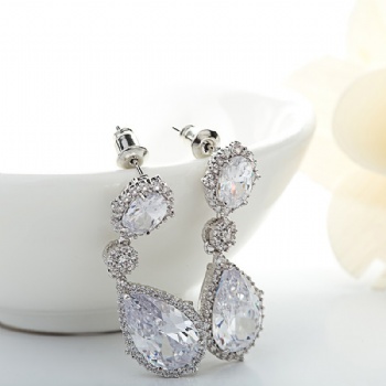 Cubic Zircon Earrings E1171