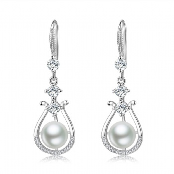 Sterling silver pearl earrings YEH146