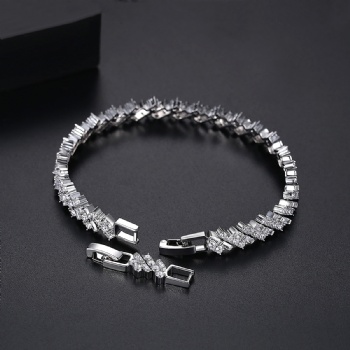 Cubic Zircon Bracelets B235