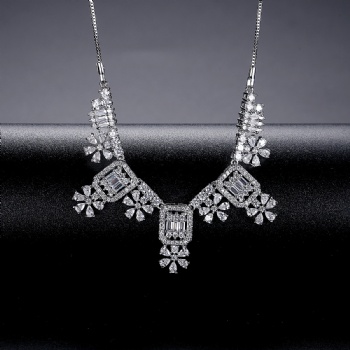 Cubic Zircon Necklace N1131