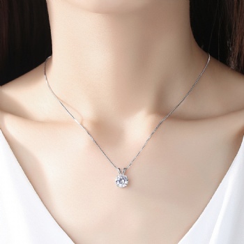 Cubic Zircon Necklace N1152