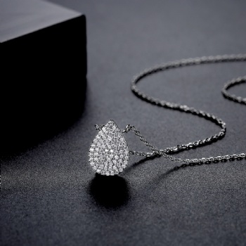 Cubic Zircon Necklace N1166