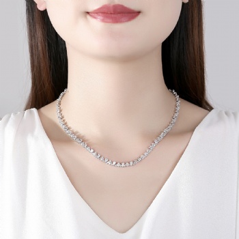 Cubic Zircon Necklace N1169