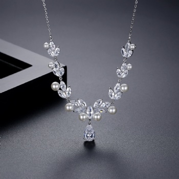 Cubic Zircon Necklace N1173