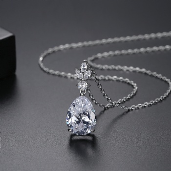 Cubic Zircon Necklace N1182