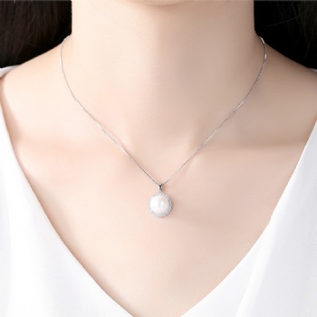 Cubic Zircon Necklace N1193