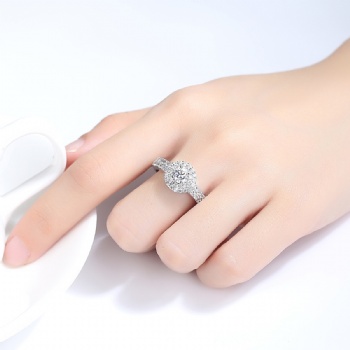 Cubic Zircon Ring R2238