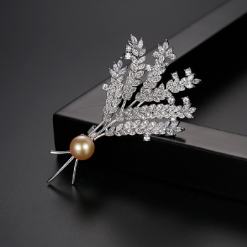 Cubic Zircon Brooch BR027