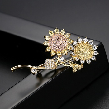 Cubic Zircon Brooch BR028