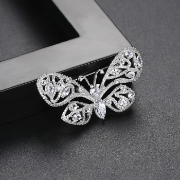 Cubic Zircon Brooch BR046