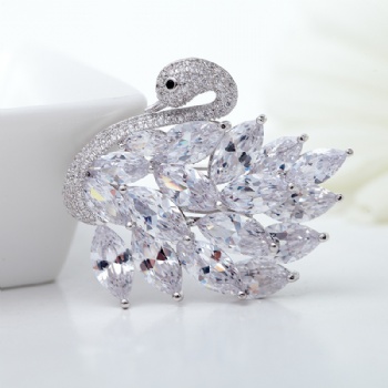 Cubic Zircon Brooch BR078