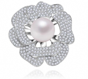 Cubic Zircon Brooch BR083