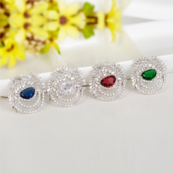 Cubic Zircon Brooch BR085