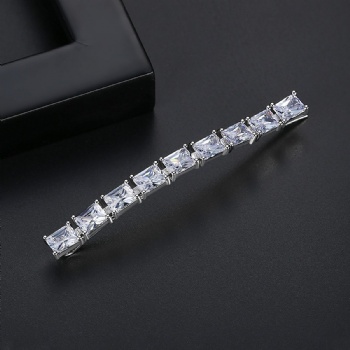 Cubic Zircon Hairpin HP2040