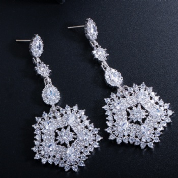 Luxury Cubic Zircon Earrings E1195