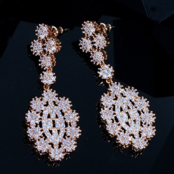 Cubic Zircon Earrings E1208