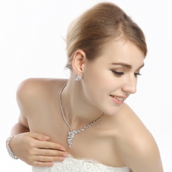 Bridal-Cubic-Zircon-Necklace-N1295