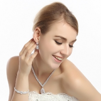 Bridal-Jewelry-Cubic-Zircon-Earrings-E1696