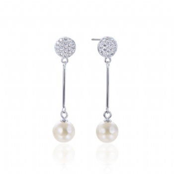 Sterling-silver-pearl-earrings-SE155