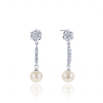 Sterling silver pearl earrings SE138