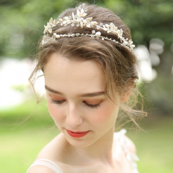 Handmade Bridal Headpiece D4121