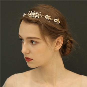 Handmade Bridal Headpiece D2355